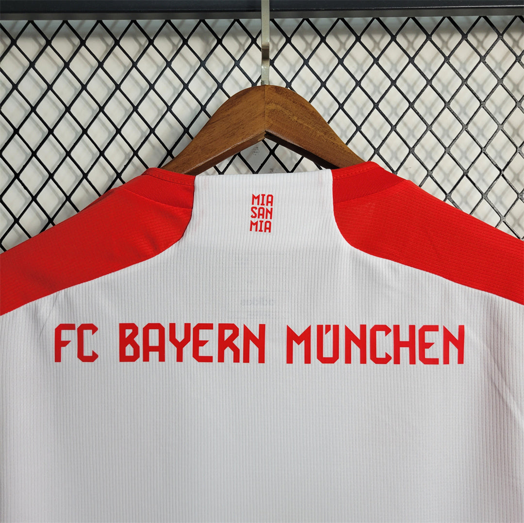 BAYERN (Casa) 2023-2024