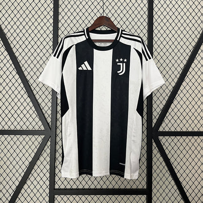 Juventus (Casa) 2024-2025